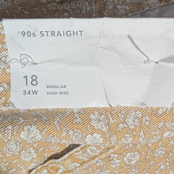 NWT AE | 90s Straight Leg Jeans in Yellow Floral (18/34) - Picture 8 of 14